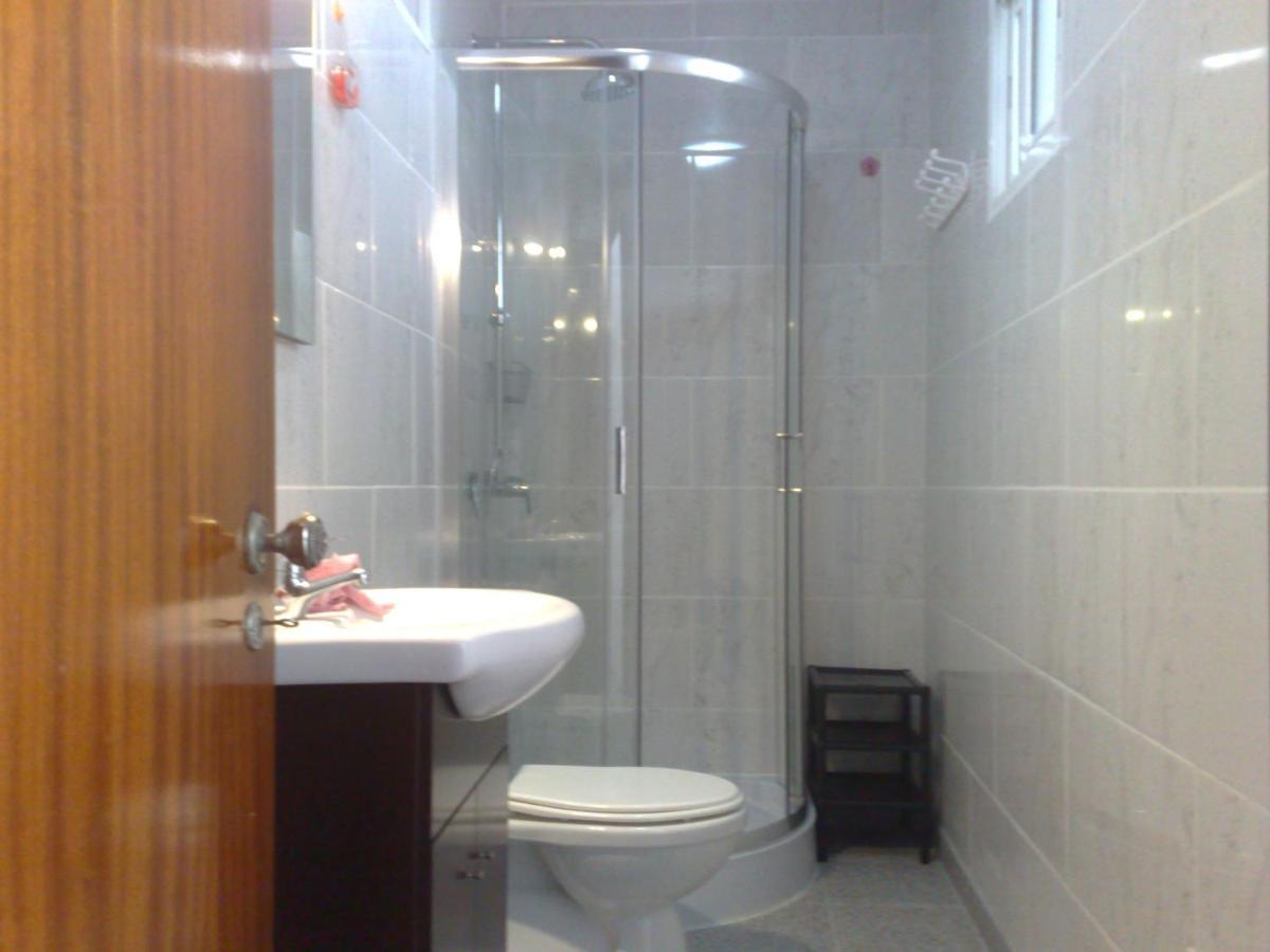 Room Villa Ribeiro Pilgrims Way To Santiago Bike A Garage For Marinhas เอสโปเซนเด ภายนอก รูปภาพ
